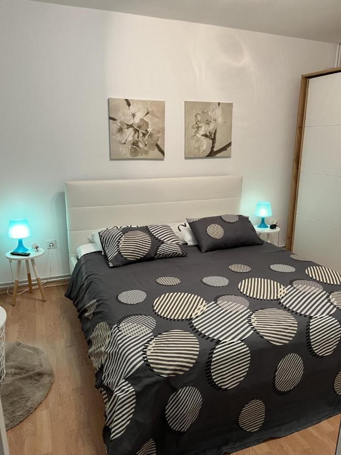Apartment Пула Екстер'єр фото